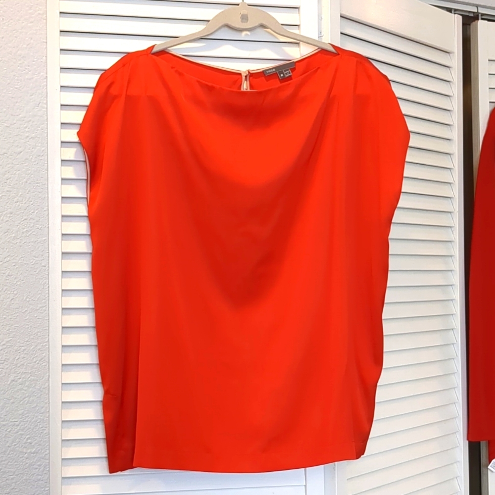 Vince. Burnt Orange Silk Boatneck Top M